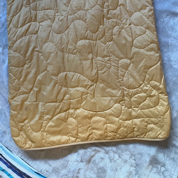 Lululemon Insulated Quilted Long Vest, W10 - Picture 12 of 15